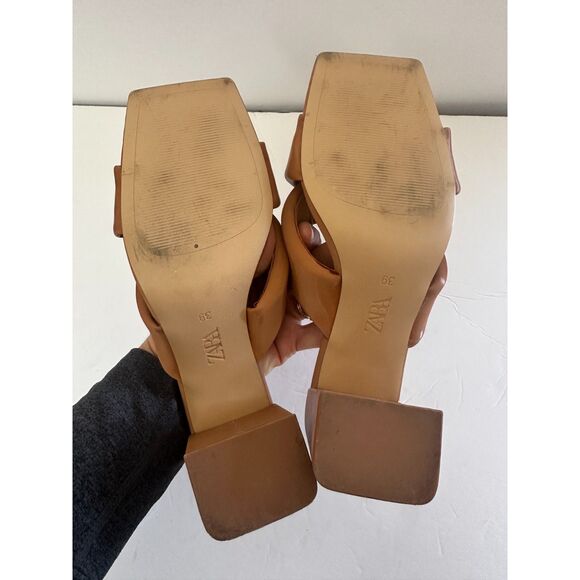 ZARA Puffed Twisted Leather Carmel Brown Mules Sandals Size 39 US 8.5 - Picture 6 of 7